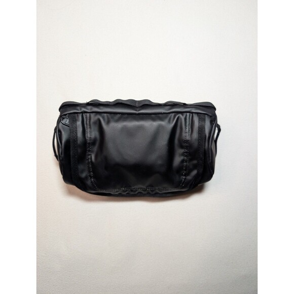 The North Face Base Camp Travel Black Small Toiletry Bag Canister Water-Resist - Picture 2 of 6